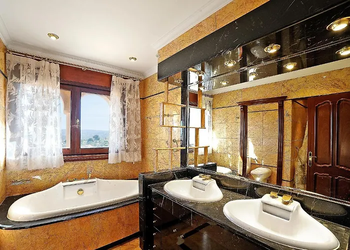 St Anthony By Interhome